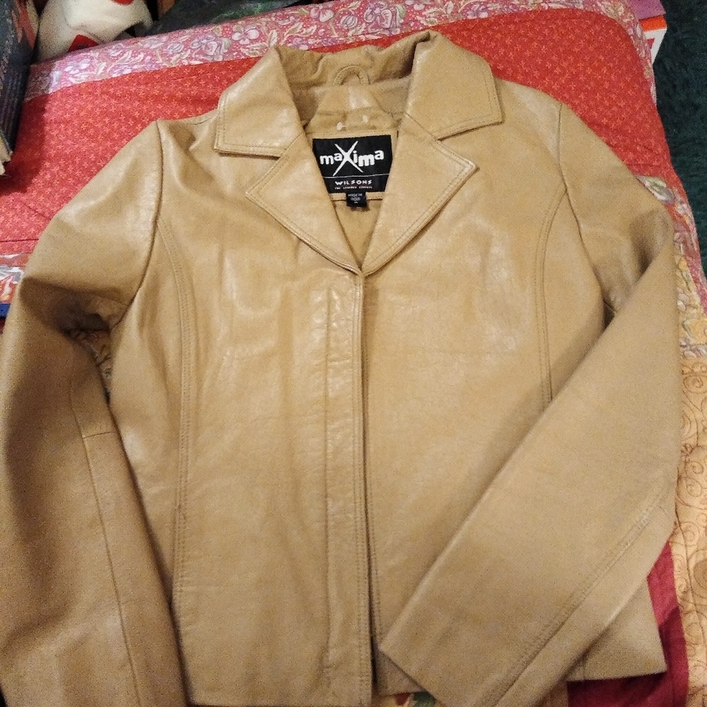 Wilson Maxima camel color leather zip up jacket